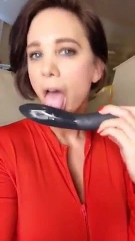 Milf and dildo