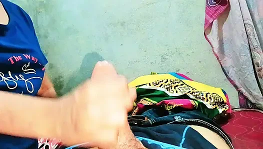 I released my cream in the tight pussy of Indian Bhabhi and made her suck my black thick penis by putting it in her mouth.