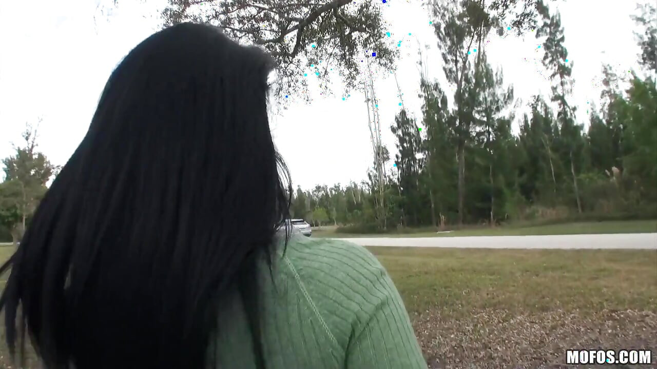 I Know That Girl - Camping Aint Easy Neither Is Deepthroating Cock