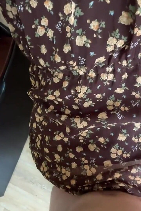 हॉट शौकिया पत्नी बहुत जुनूनी और पागल की चुदाई कर रही है