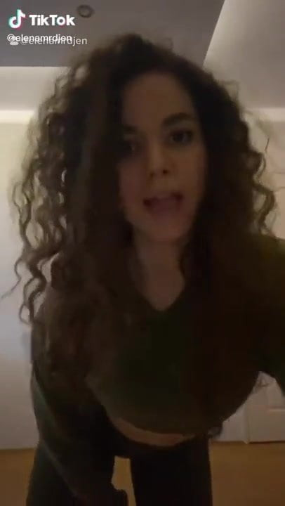 Elena Mrdjen tiktok kurva 2