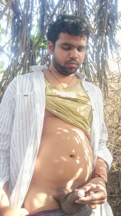 WHITISH cream peeing in forest alone | Clip 2