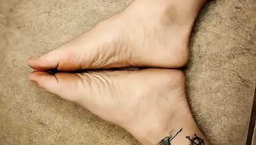 Lick My Dirty Feet Clean Slave Bitch