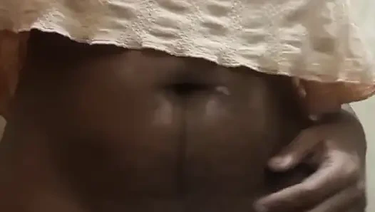 Dicke und geile mami mit riesigen titten