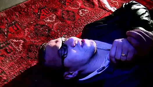 Блондинка-бомба Соблазняет Членом В Роскошной Машине