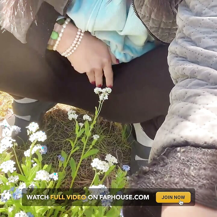 Piss Pussy for Care Flower Tree