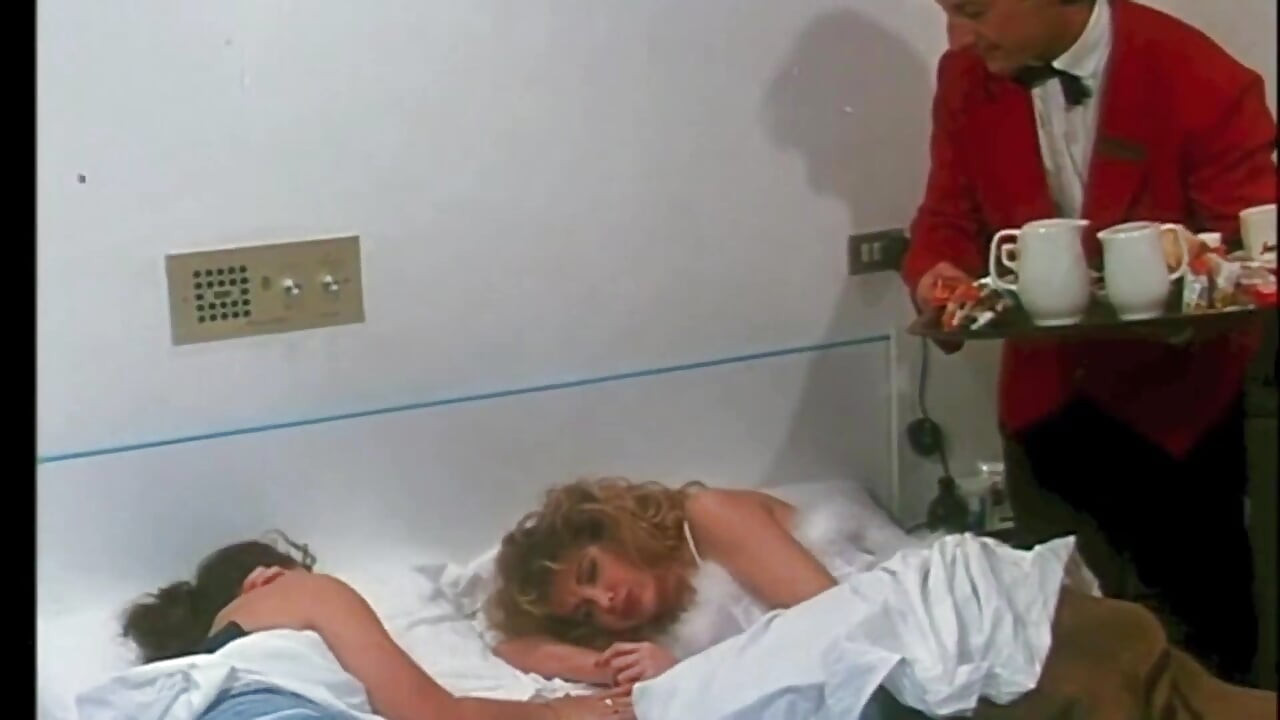 Room Service: a Waiter for 2 Cum-thirsty Sluts