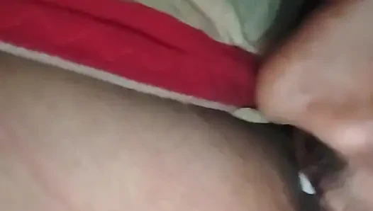 Kayınpeder ve gelin yakınlığı, karanlık seks videosu, kayınpederin yağlı masajı, kirli konuşmalar için odada