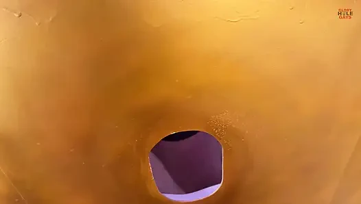Onun tatlı yarağı gloryhole'de beni çok azdırdı