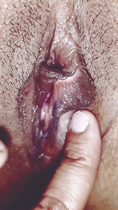 पति पत्नी को चोदता है