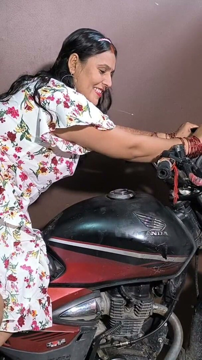 ขี่จักรยาน 🚳 Puja Apne Bhaiya Se Chud Gayi | คลิป 1