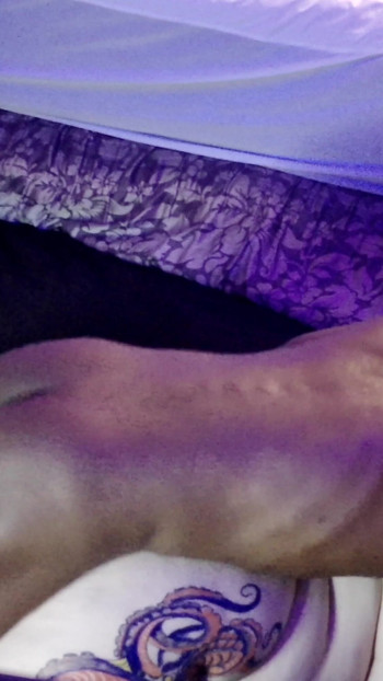 Ia meringankan di luar, Bolehkah saya berbaring dengan abang tiri besar awak? | Klip 3