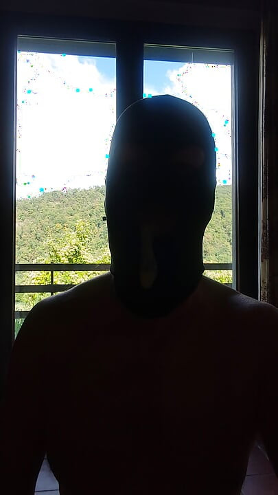 porno.gay üyesinden prezervatif tadımı