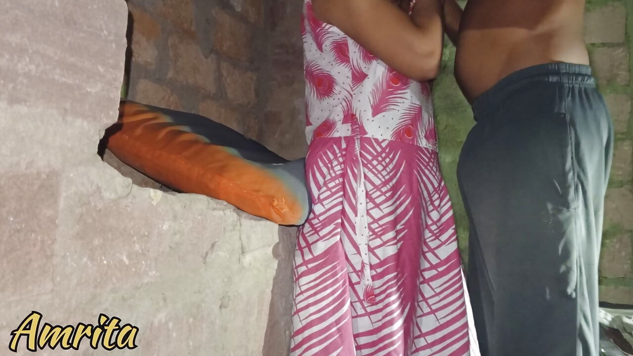 Calling a desi girl home and fucking her fullmoz