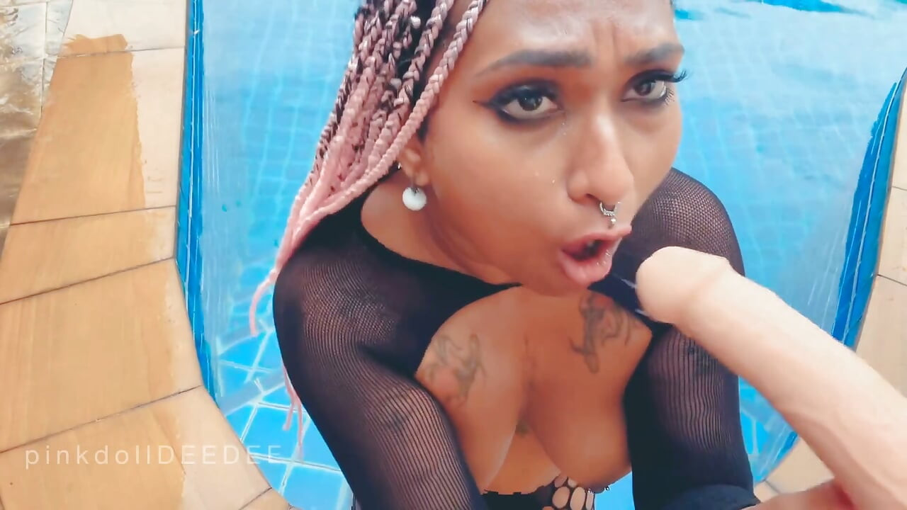 Deep Throat Dildo in Pool