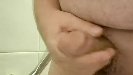 Toilet = pee+handjob