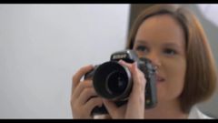Девушка-фотограф превратила фотосессию в оргию