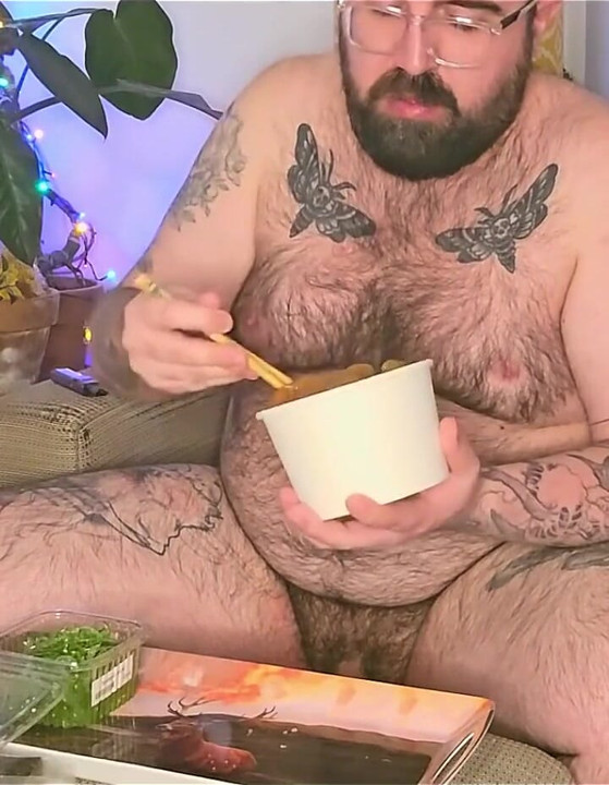 Stepdaddy Stuffs His Face with a Takeaway and Enjoys It so Much He Wanks with the Sauces!