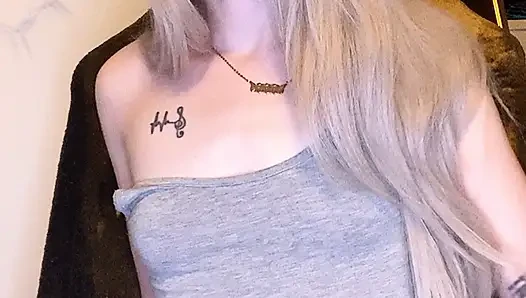 SPOOKYBARBIEGRL ГОТЕСА НА ДОМУ, ИНСТРУКЦИЯ ПО ДРОЧКЕ - МАЛЕНЬКИЕ СИСЬКИ ЛУЧШЕ