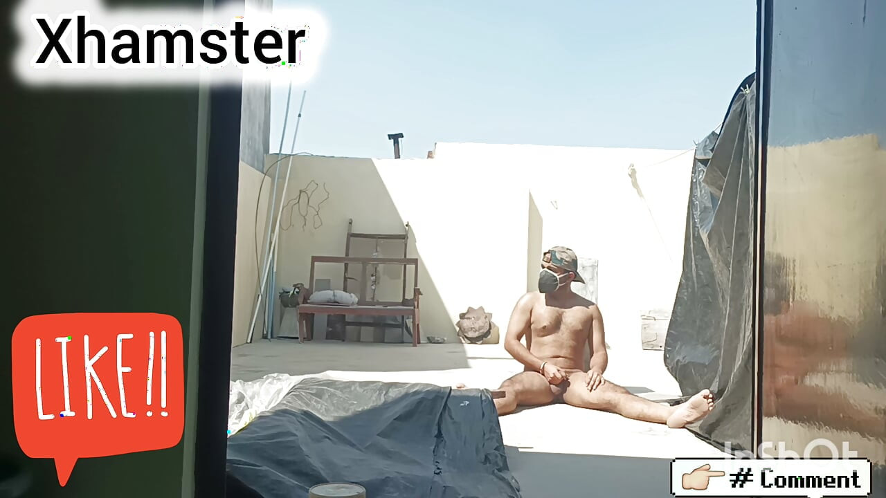 Monge do Mandir nu na rua pornô