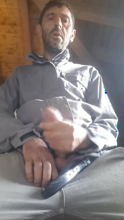 Mason jerks off until he cums