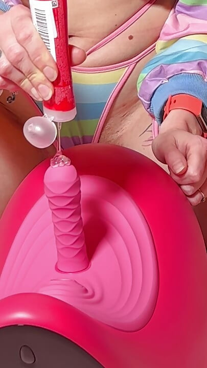 My First Time Getting Fucked by a Sex Machine