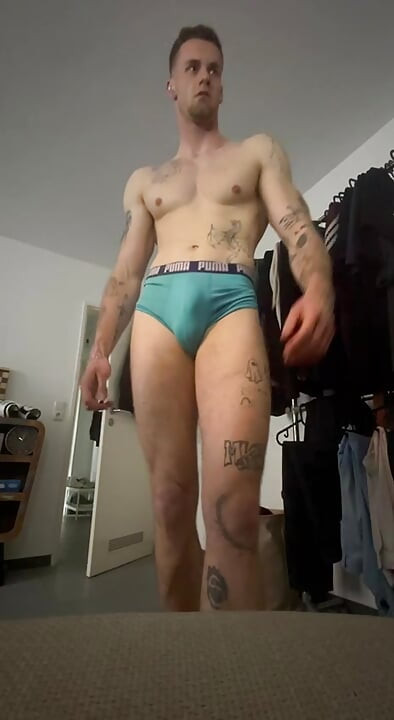 Cock stroking amateur