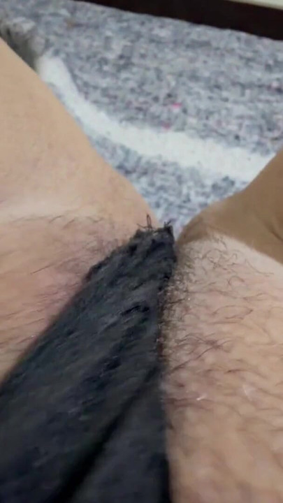 Masturbates her huge pussy secretly | Clip 1
