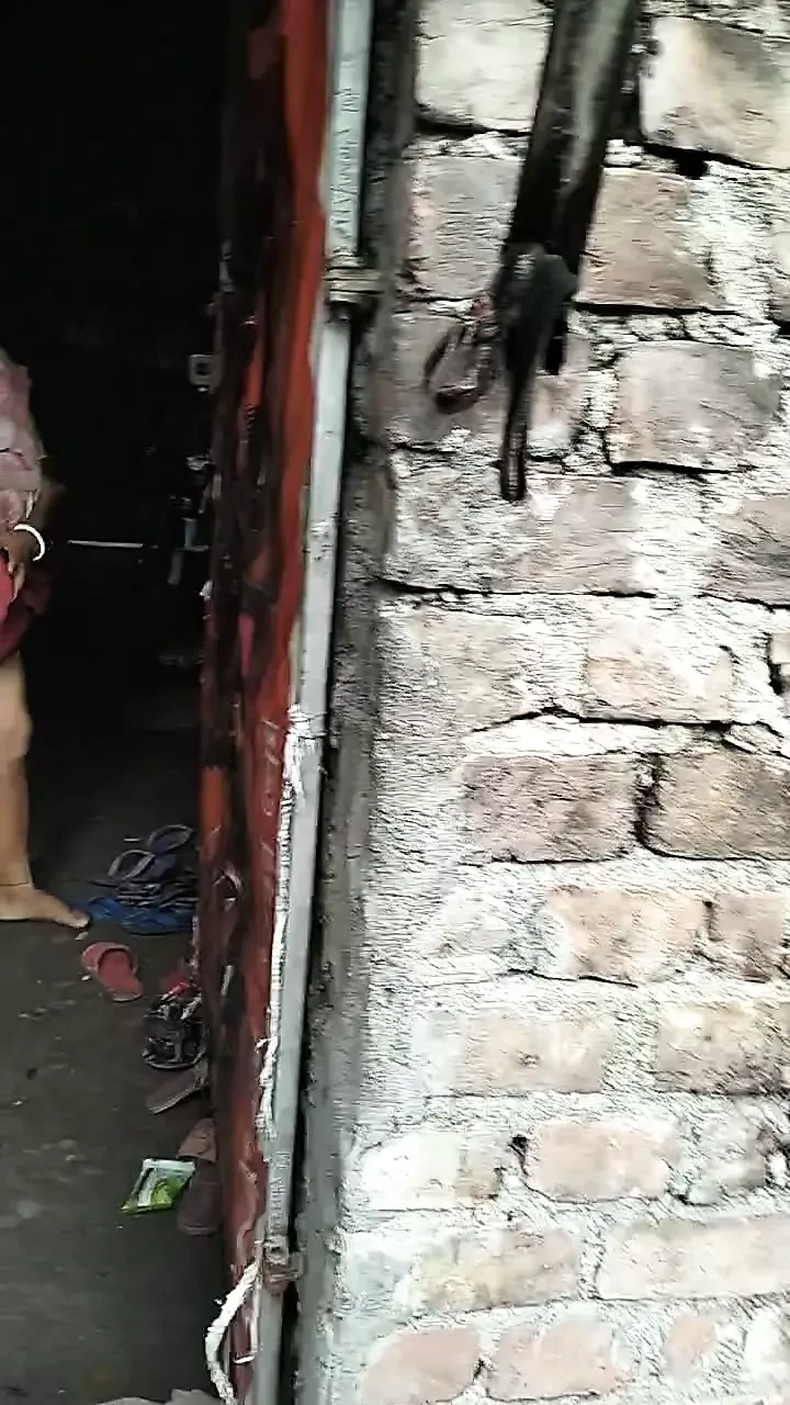 मेरी देसी के साथ कामुक