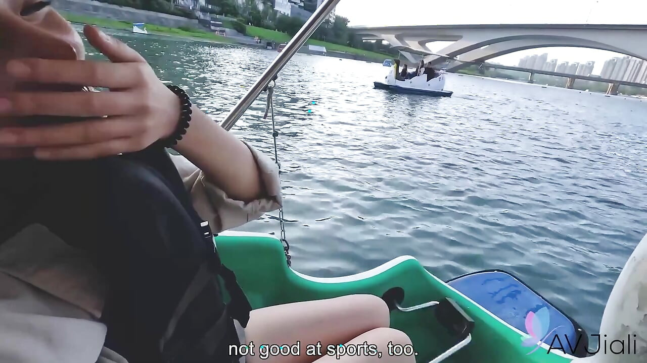 Întâlnire cu vedere la persoana 1 și sex pasional cu Song Yuchuan