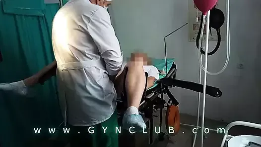 Действенный оргазм на гинекологическом кресле