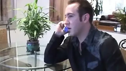 Brooke Brand трахается в спальне с ее маленькими сиськами