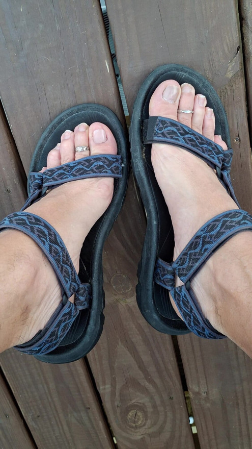 Do my feet look good enough to worship in Teva's
