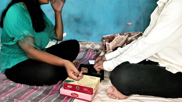 Bhai Dooj Special 2025 Latest Sex Videos Step Brother Gifted Rs 1000 for Pussy Chudai Two Step. Brother Step Ro
