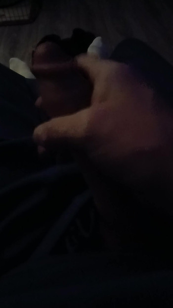 Postaje tvrd