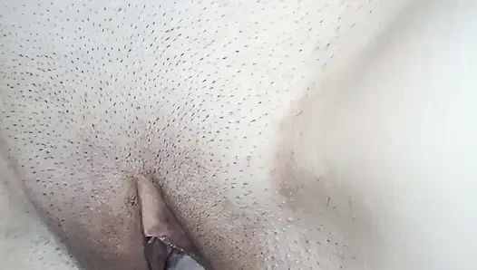 Gadis Asia dudukin di atas dildo, aku butuh kontolmu