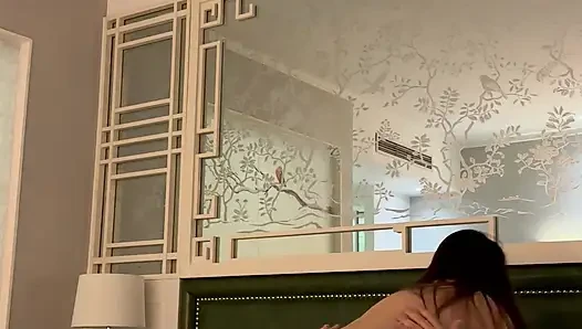 Lulu Wild - the Job Fucked Lulu on the Hotel Window for Everyone to See Her Body