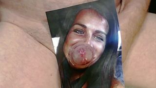 Hommage pour angiebutt7 - visage baisé et couvert de sperme