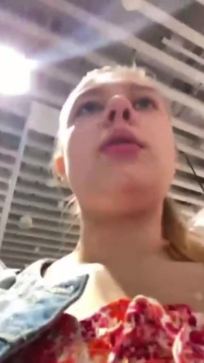 Public Squirting in the changing room with jucielussie | Clip 1
