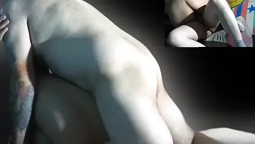 This ass has no bottom swallows