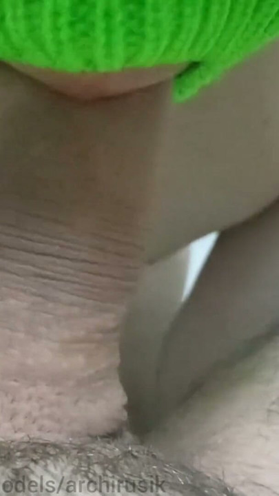 College student sucker sucks daddy's big powerful fat cock! | Clip 1