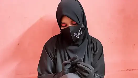 Sexy girl is come to my house for hard fucking