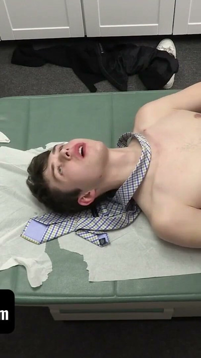 Doctor Tapes - Dakota Lovell Receives Full Body Examination During His Visit To His Doctor | Clip 2