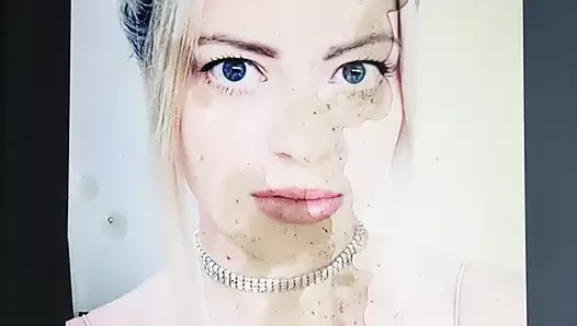 Elyse Willems'in boşalma anısına