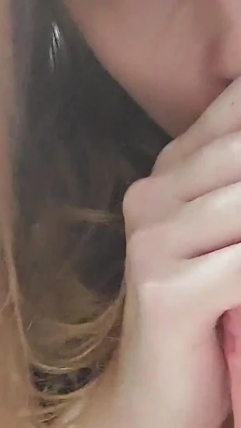 Emocionální okamžik z "Kouření honění krásné blondýnky"