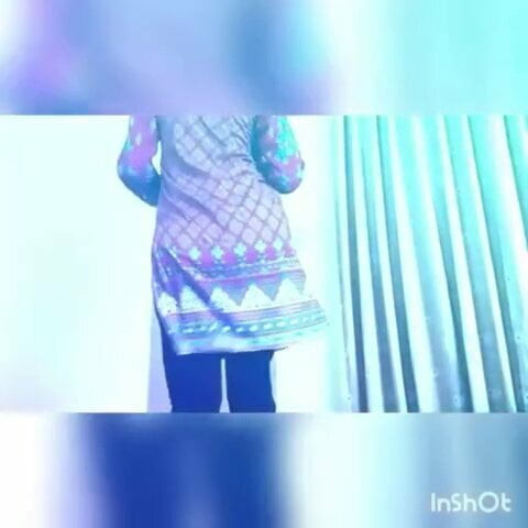 Somi’s hot dance