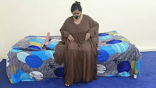 Very Hot Pakistani Mature Aunty Fast Riding on Dildo with Urdu Sexy Talking
