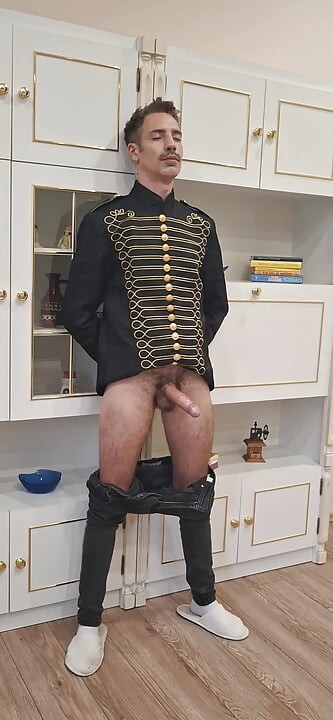 Thomas. Stepdaddy Sucking Young Dick off. Pissing After Cm.