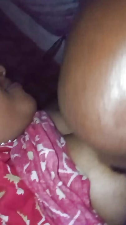 Indian Desi Woman Enjoying Her Pussy Fucking