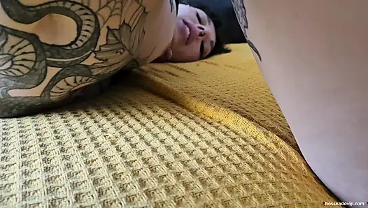 Çoklu orgazm sert tutkulu seks büyük yarak dövmeli baba kado sikiyor güzel pirsingli alt kız salem sert romantik